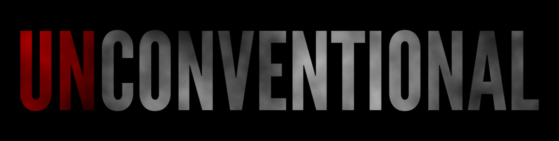 Texte en gras "UNCONVENTIONAL" avec un dégradé de rouge à gris sur fond noir.